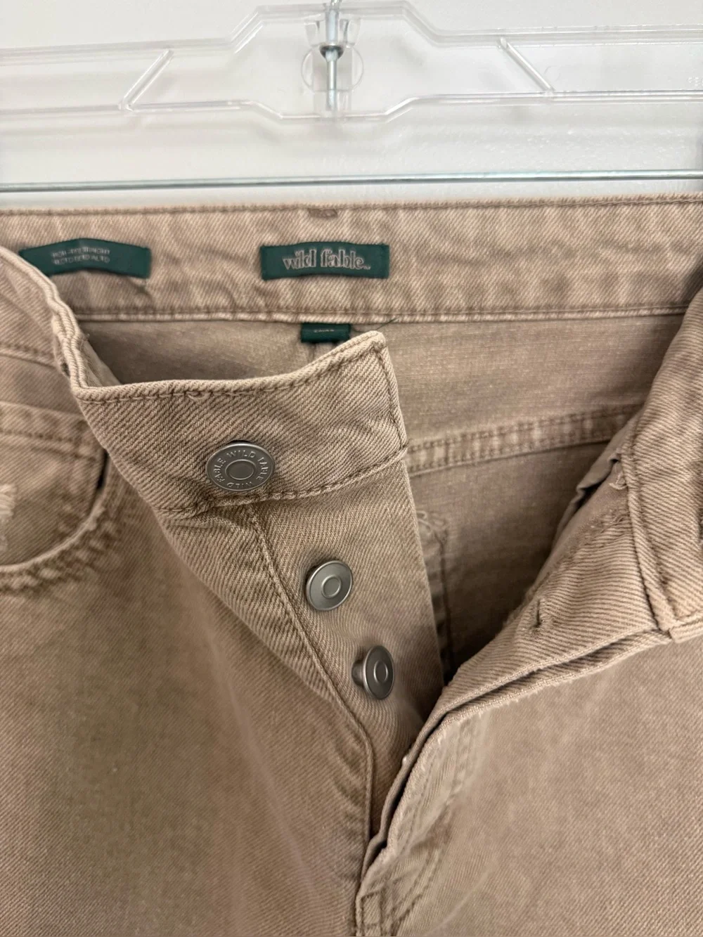 Wild Fable Beige/Taupe high rise Straight Leg Jeans. Size 8.